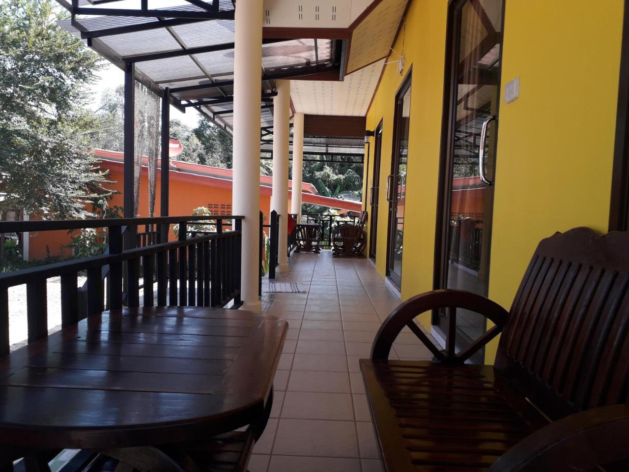 Lanta Lucky House Hotell Ko Lanta Eksteriør bilde